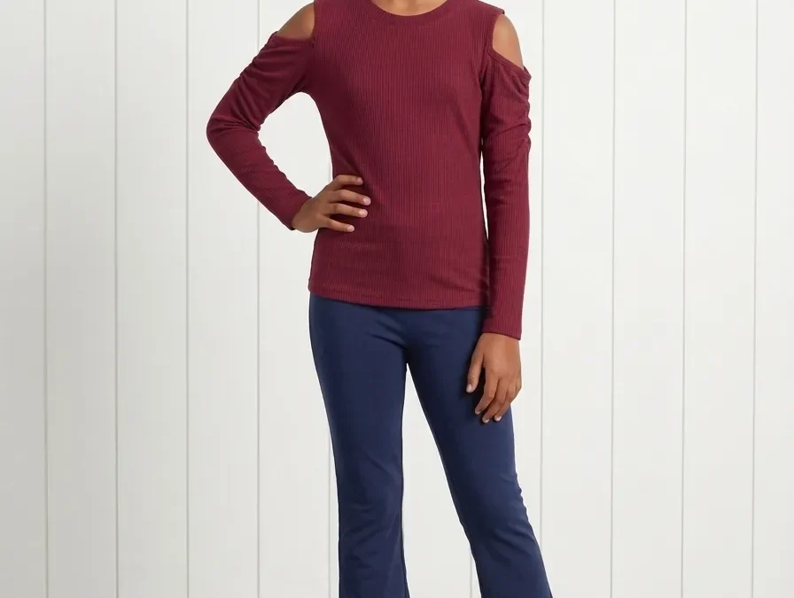 Maroon Girl’s